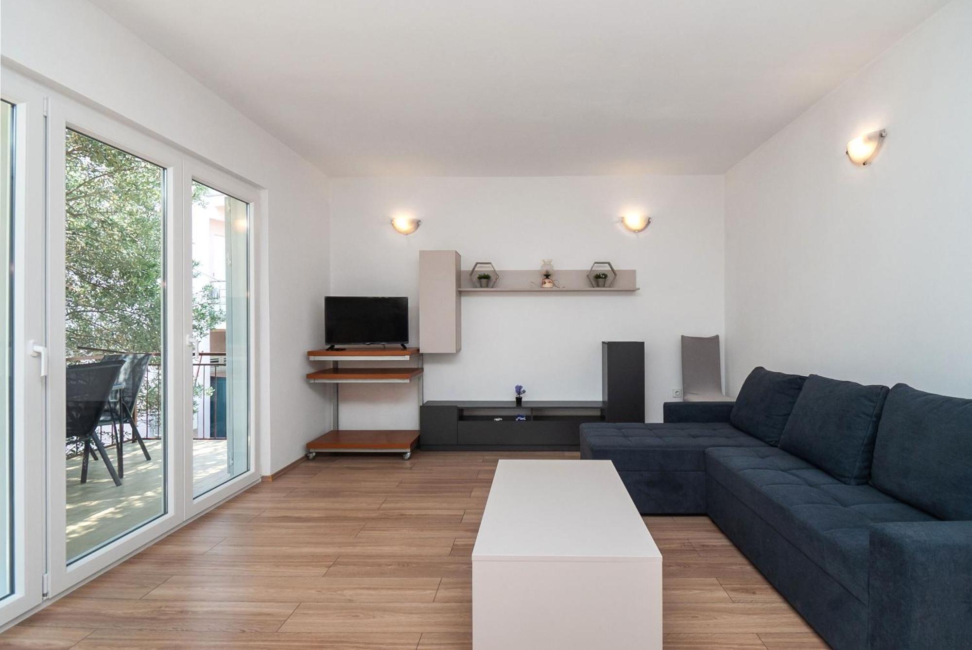 Apartment Ljuba プリモシュテン エクステリア 写真
