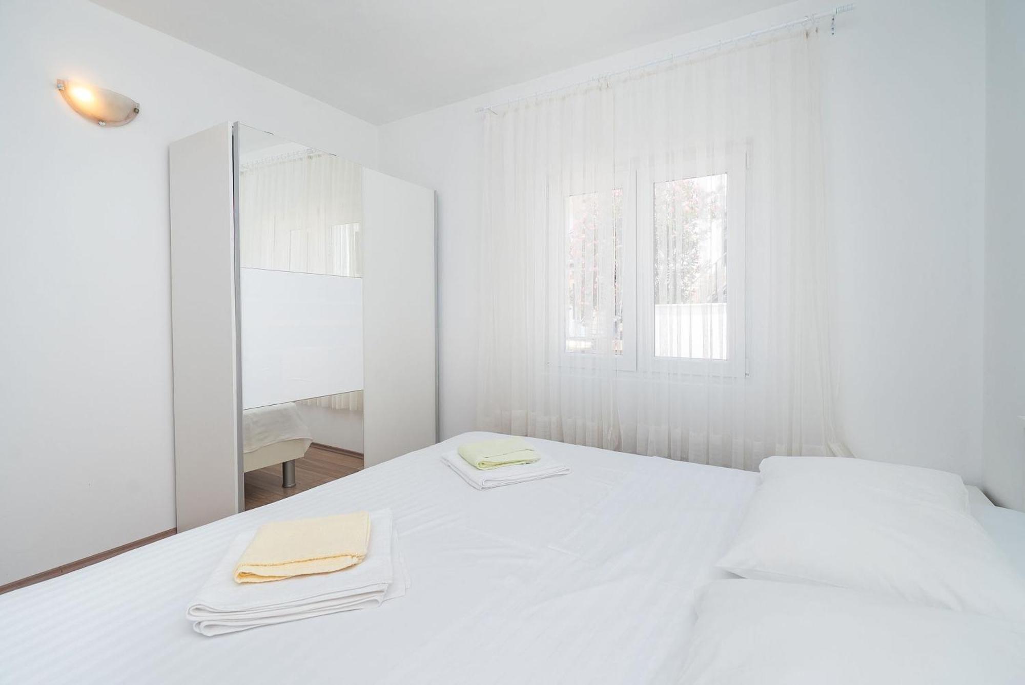 Apartment Ljuba プリモシュテン エクステリア 写真