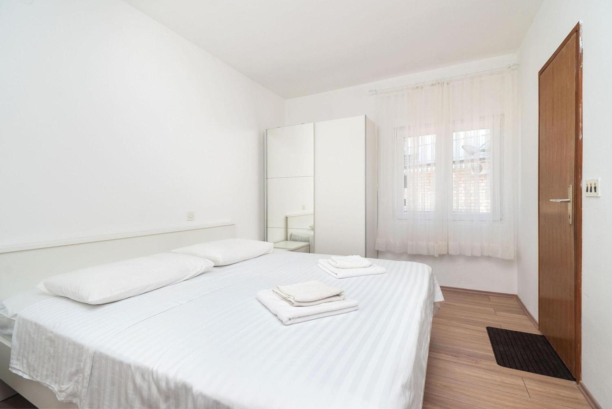 Apartment Ljuba プリモシュテン エクステリア 写真